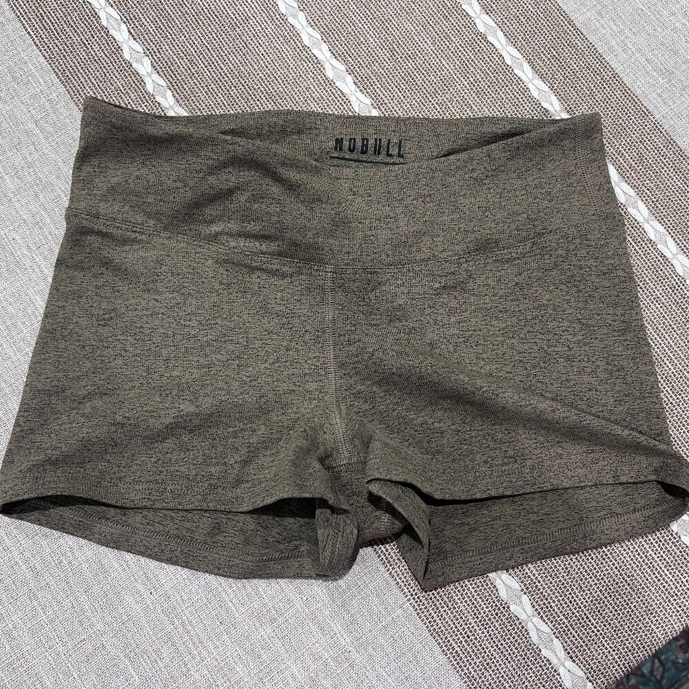 NOBULL Women's Athletic Army Green Shorts Size Small 2" rise